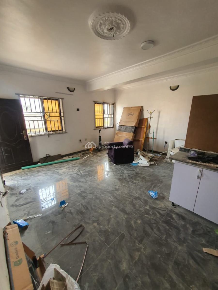 Massive Mini Flat with Closed Kitchen, New Road/ Igboefon, Igbo Efon, Lekki, Lagos, Mini Flat (room and Parlour) for Rent