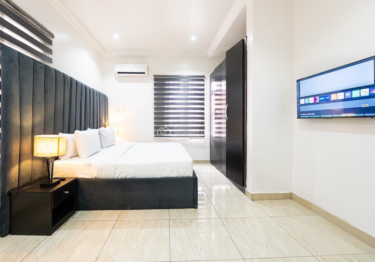 Luxury 2-bedroom Fully Furnished Apartment Available From Today, Ideal for Short Stays, Business Trips, Or Weekend Getaways., Lekki Phase 1, Lekki, Lagos, Flat / Apartment Short Let