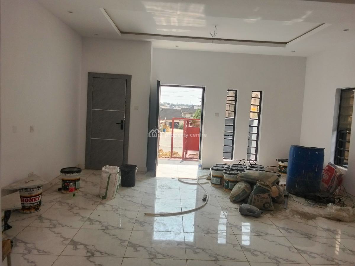 4 Bedroom Semi Detached Duplex, Gate Way Zone, Magodo, Lagos, Semi-detached Duplex for Sale