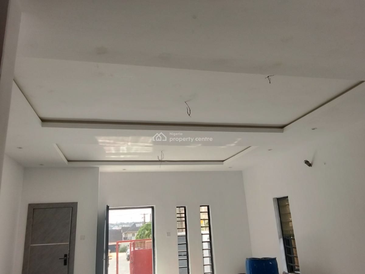 4 Bedroom Semi Detached Duplex, Gate Way Zone, Magodo, Lagos, Semi-detached Duplex for Sale