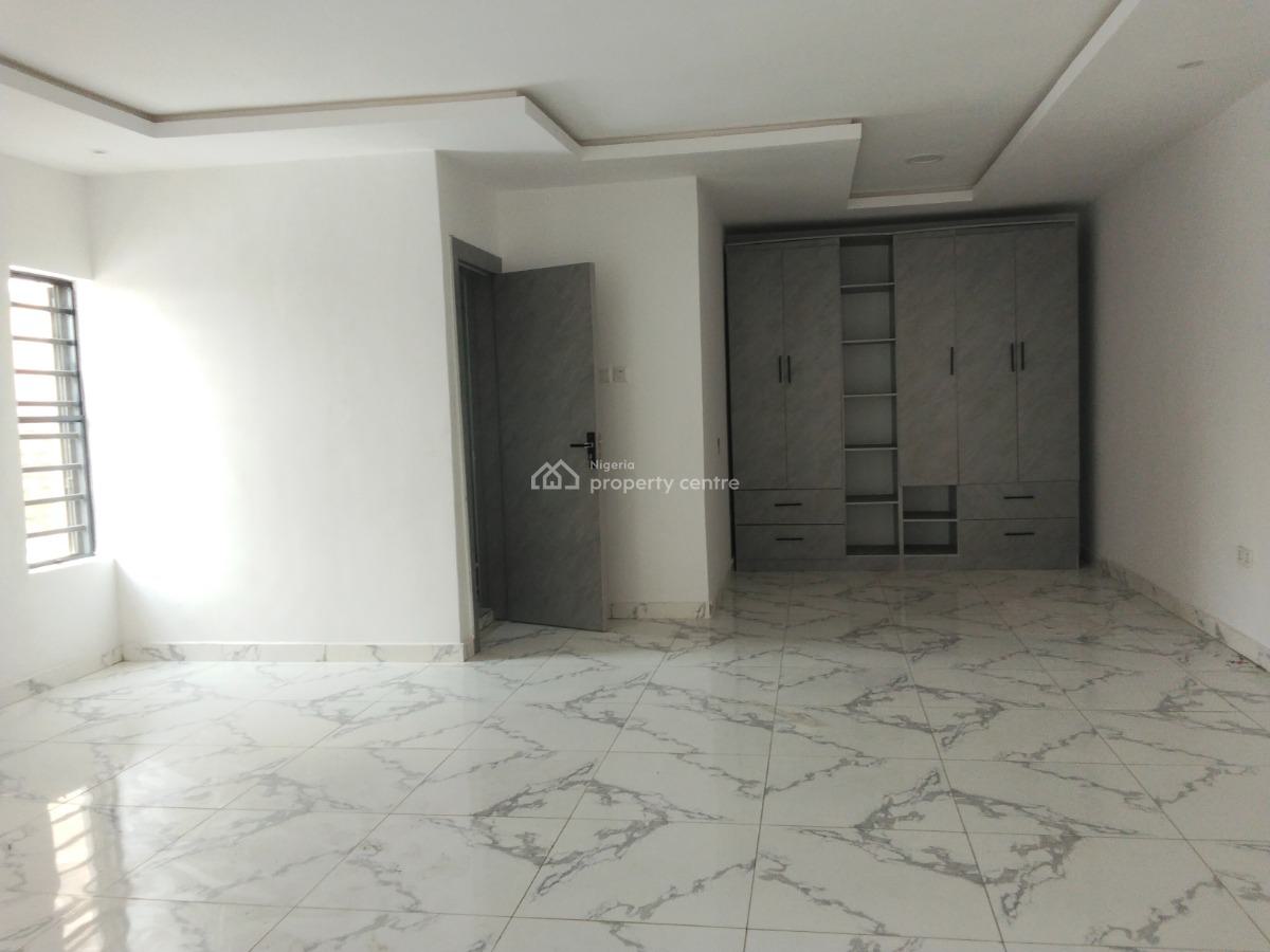 4 Bedroom Semi Detached Duplex, Gate Way Zone, Magodo, Lagos, Semi-detached Duplex for Sale