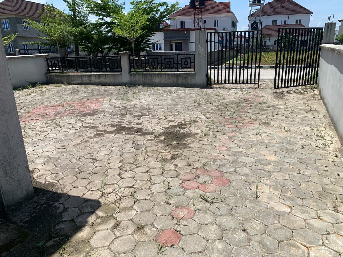 4 Bedroom Duplex with a Big Bq, Abijo, Amity Estate, Ajah, Lagos, Semi-detached Duplex for Sale