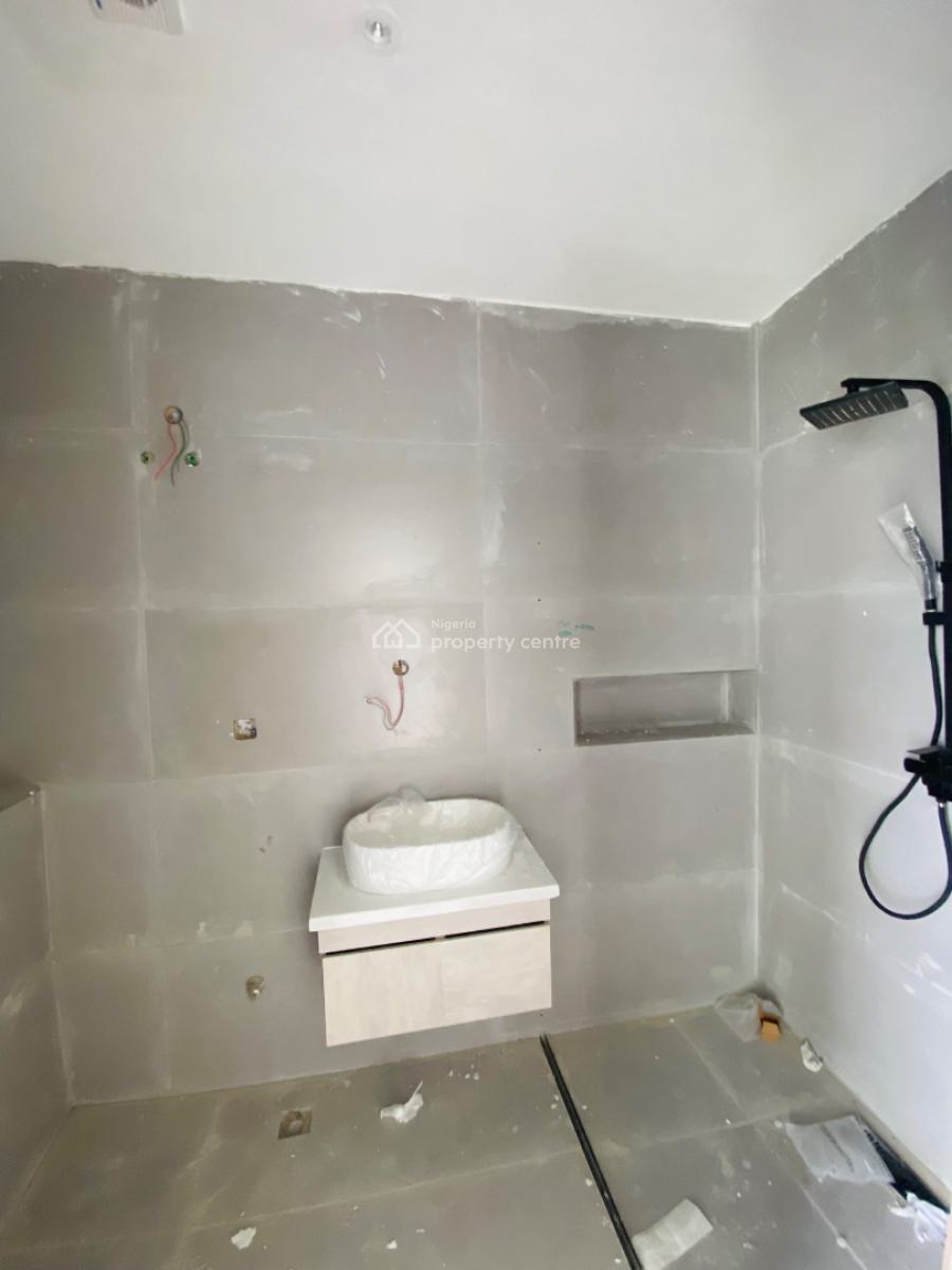 Newly Built 2 Bed Maisonette, Lekki Phase1, Lekki Phase 1, Lekki, Lagos, Block of Flats for Sale