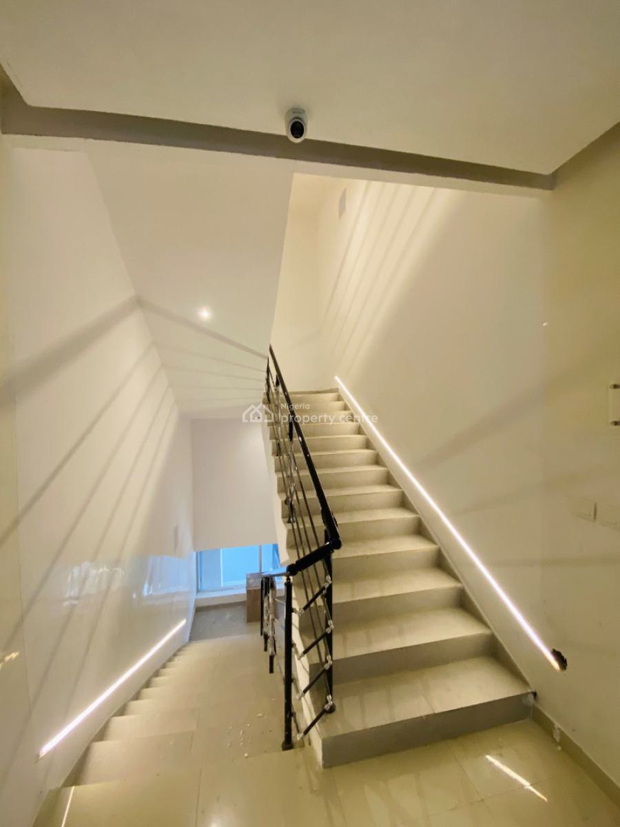 Newly Built 2 Bed Maisonette, Lekki Phase1, Lekki Phase 1, Lekki, Lagos, Block of Flats for Sale