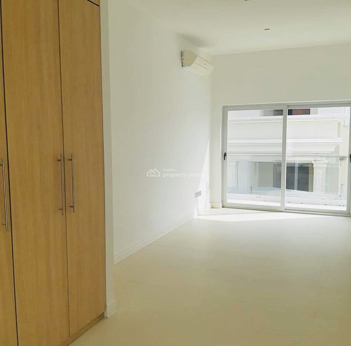 Exquisite 3 Bedroom Terrace Duplex with Pool and Bq, Banana Island, Ikoyi, Lagos, Terraced Duplex for Rent