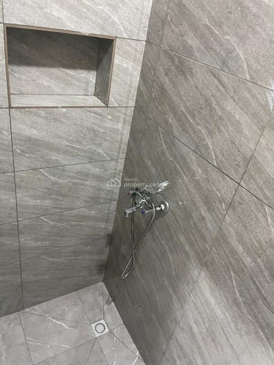 Nice 1 Bedroom Apartment, Lekki Phase 1, Lekki, Lagos, Mini Flat (room and Parlour) for Rent