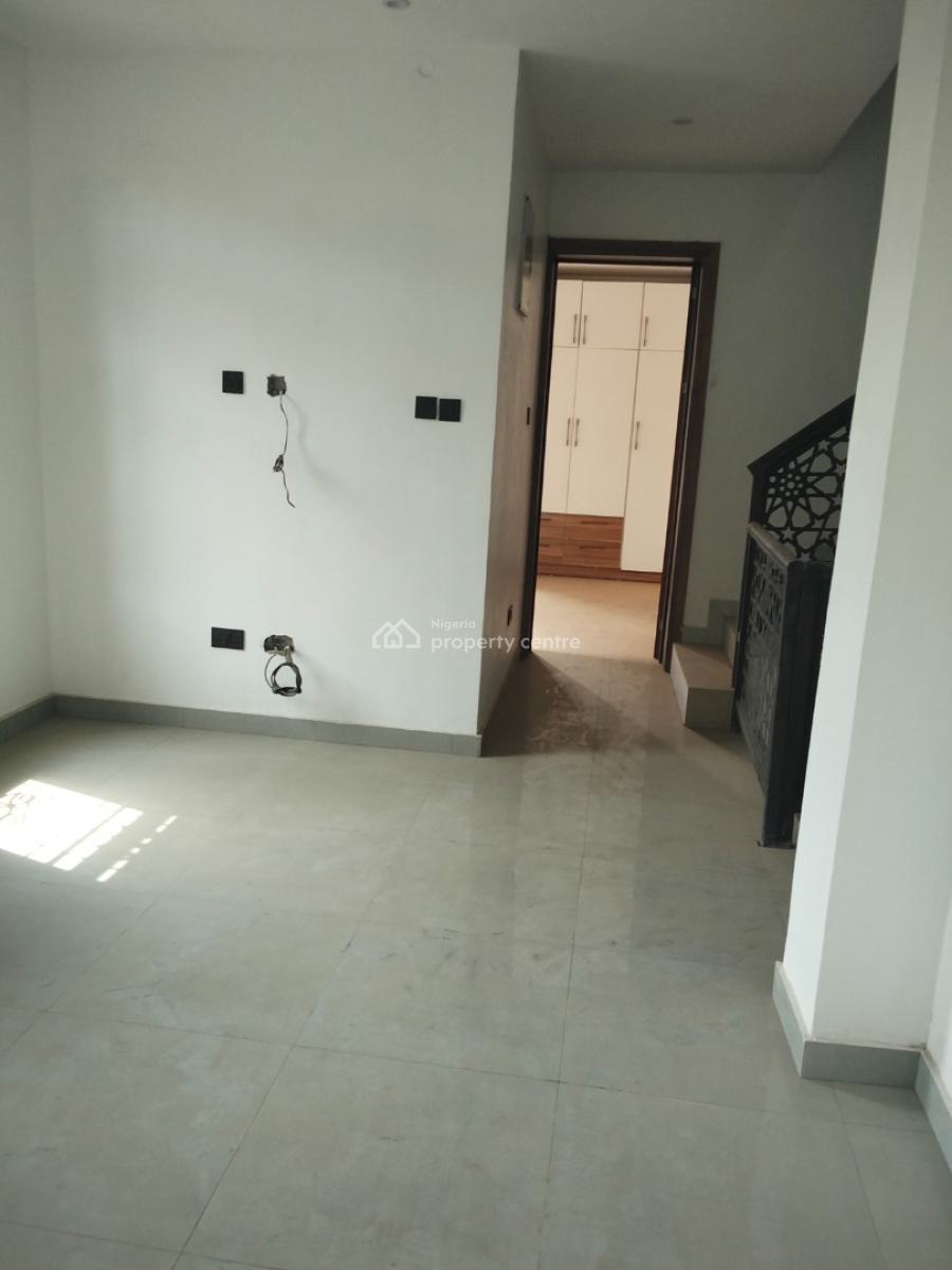 4 Bedroom Semi Detached Duplex with Bq, Gra Phase 1, Magodo, Lagos, House for Sale
