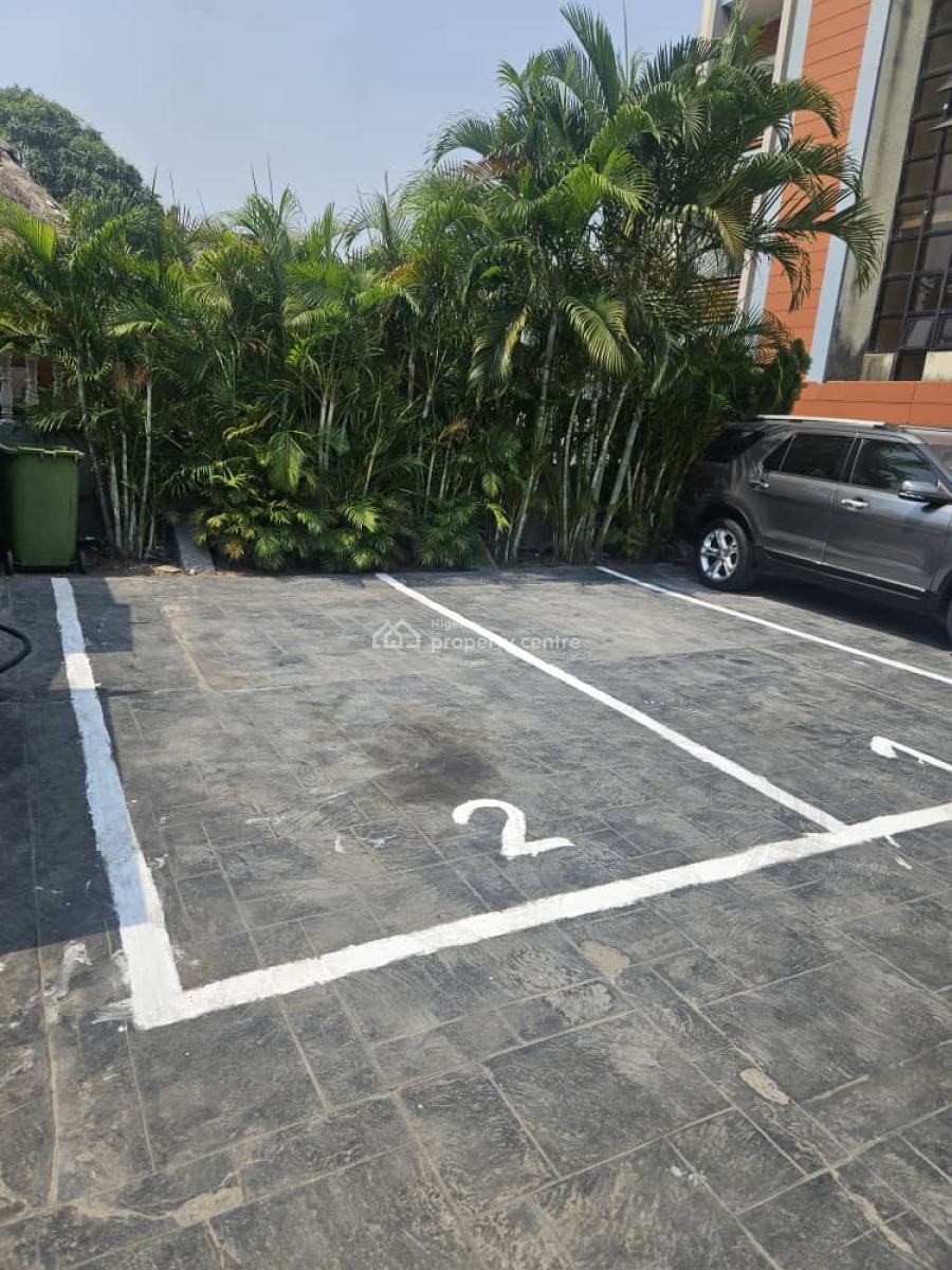 Serviced 2 Bedroom Flat with Bq Ensuite, Swimming Pool, Victoria Island (vi), Lagos, Flat / Apartment for Rent