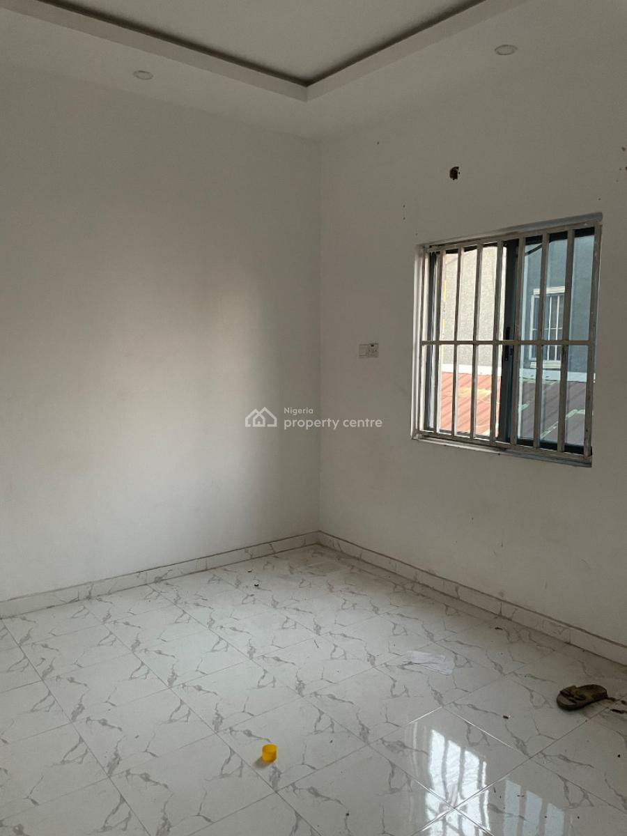 2-bedroom Flat Upstairs with 2toilet Wardrobe and a Kitchen Cabine, Ori-oke, Ogudu, Lagos, Flat / Apartment for Rent