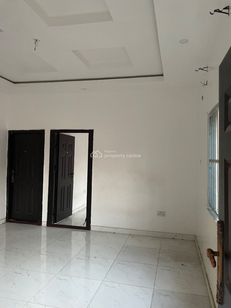 2-bedroom Flat Upstairs with 2toilet Wardrobe and a Kitchen Cabine, Ori-oke, Ogudu, Lagos, Flat / Apartment for Rent