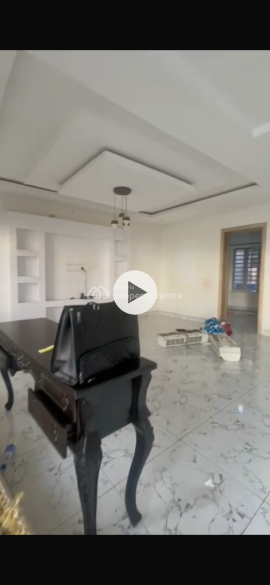 Mini Flat in a Shared Apartment, Silver Crest Estate Royal Pine 3, Lekki, Lagos, Mini Flat (room and Parlour) for Rent