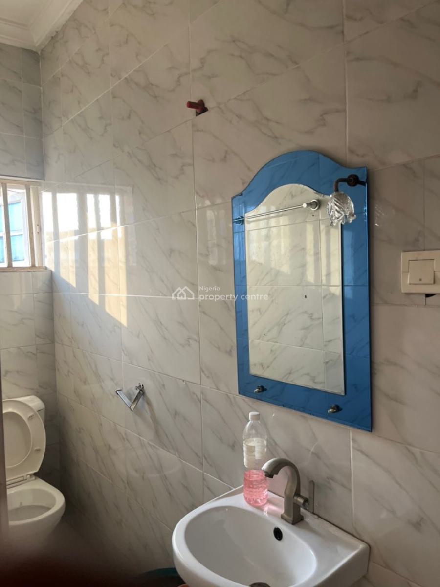 Luxury Selfcon for Working Class Lady Upstairs, Lbs Working-class Lady, Sangotedo, Ajah, Lagos, Self Contain (single Rooms) for Rent