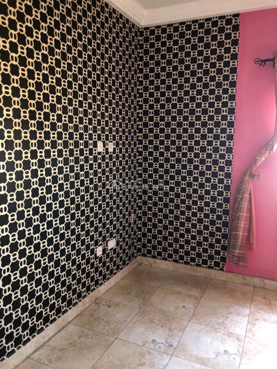 Luxury Selfcon for Working Class Lady Upstairs, Lbs Working-class Lady, Sangotedo, Ajah, Lagos, Self Contain (single Rooms) for Rent