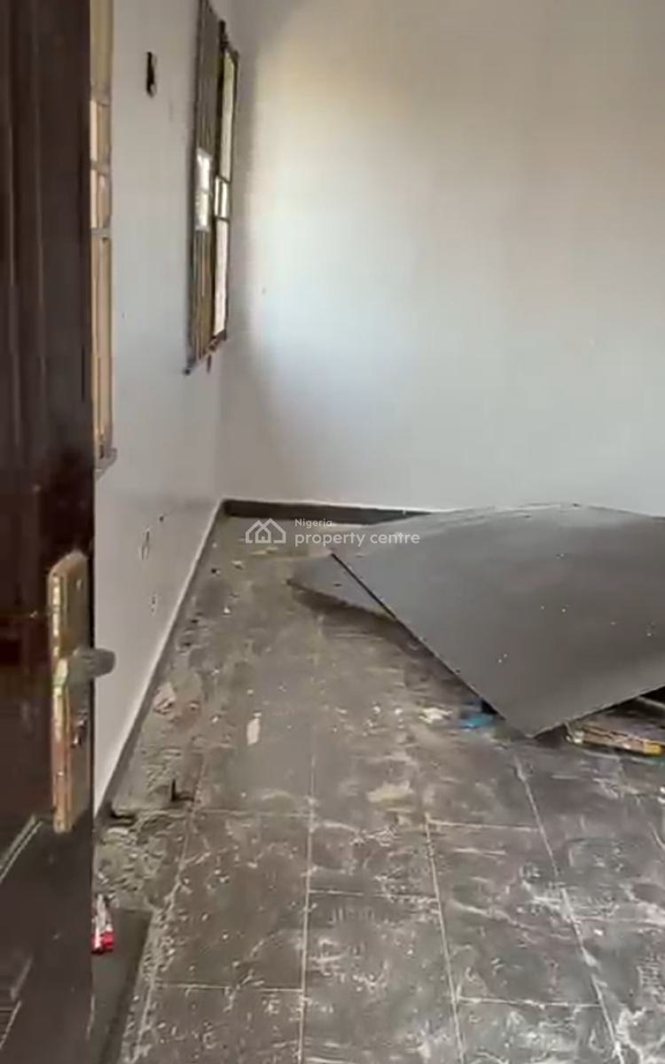 Renovated Upstairs Mini Flat @ Igbo Efon { Video }, Igbo Efon, Lekki, Lagos, Mini Flat (room and Parlour) for Rent