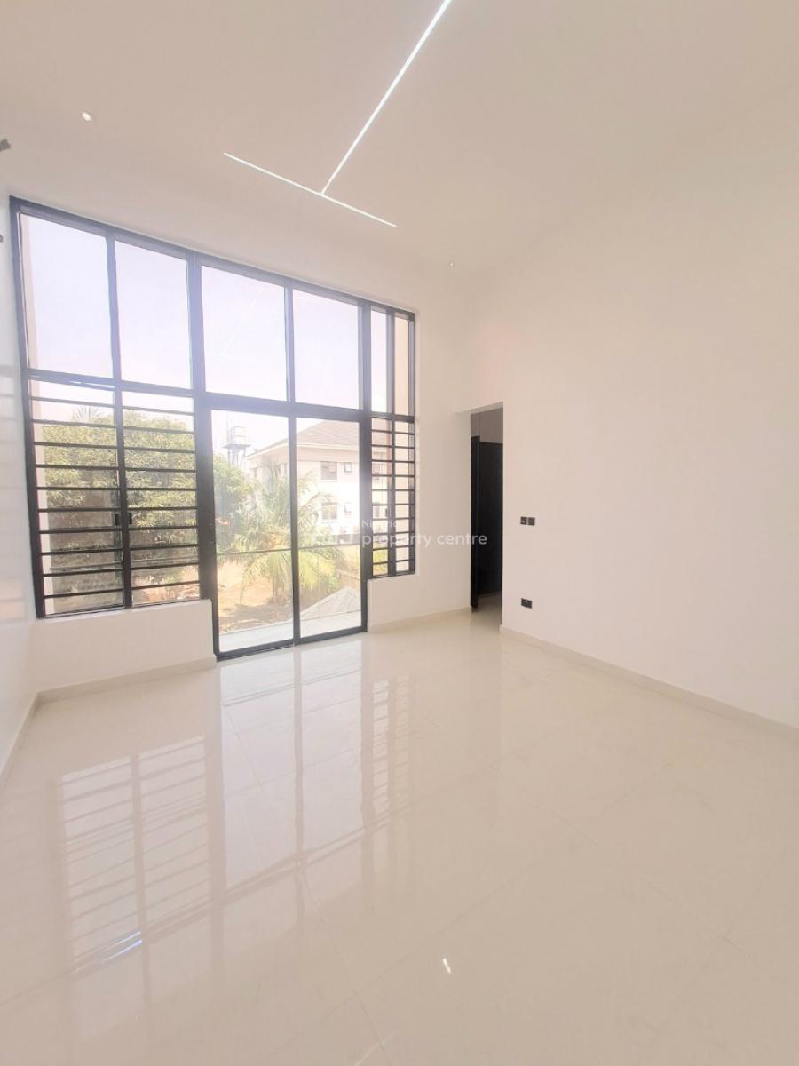 Newly Built 3 Bedroom Apartment with Elevator, Pool and Gym, Lekki Phase 1, Lekki, Lagos, Flat / Apartment for Sale