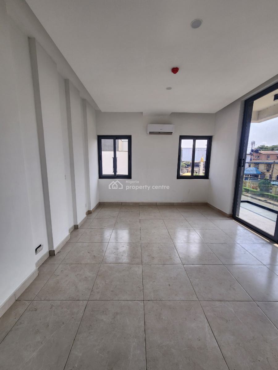 Luxury 3 Bedrooms Apartment, Ikeja, Lagos, Flat / Apartment for Rent