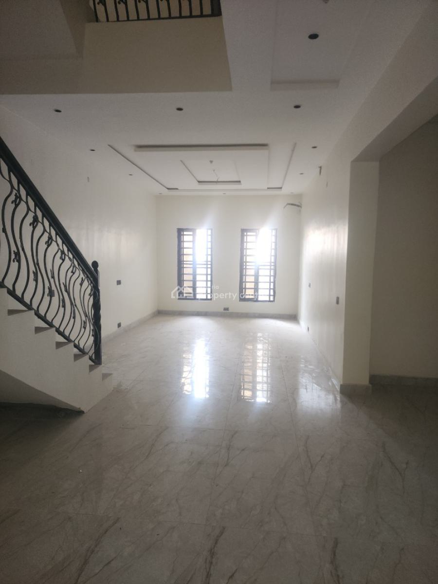 Luxury 5-bedrooms Terrace House, Ikeja, Lagos, Terraced Duplex for Sale