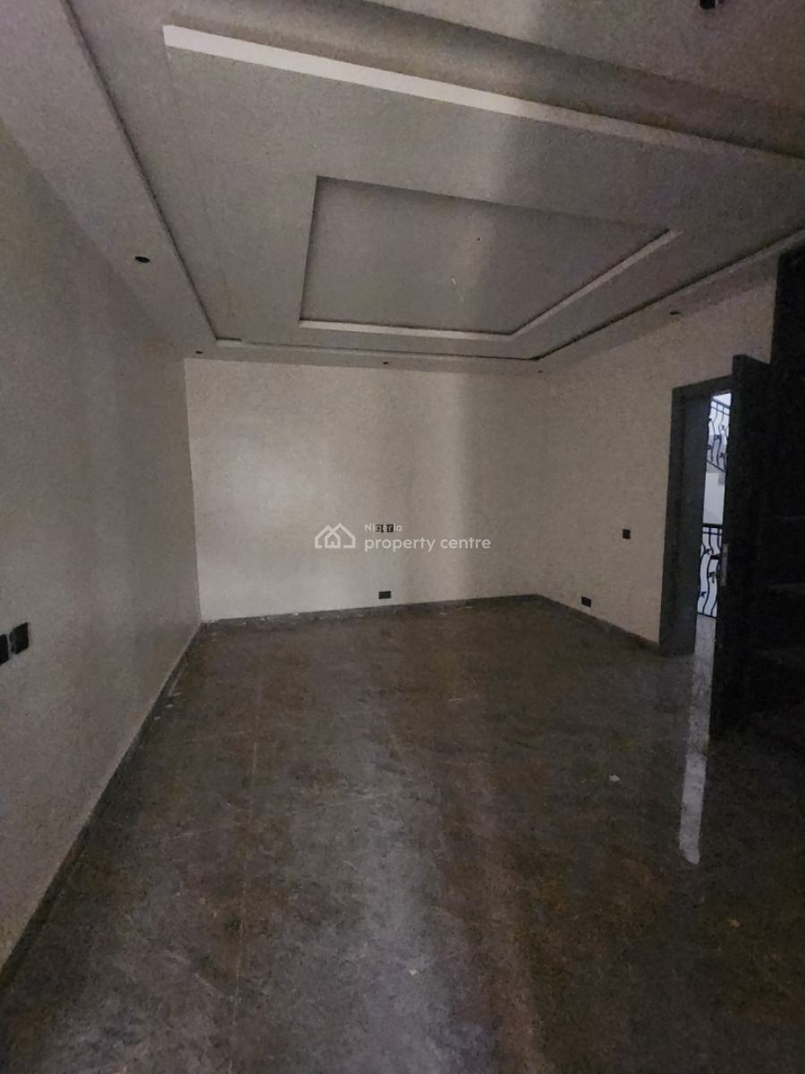 Luxury 5-bedrooms Terrace Duplex, Ikeja, Lagos, Terraced Duplex for Rent