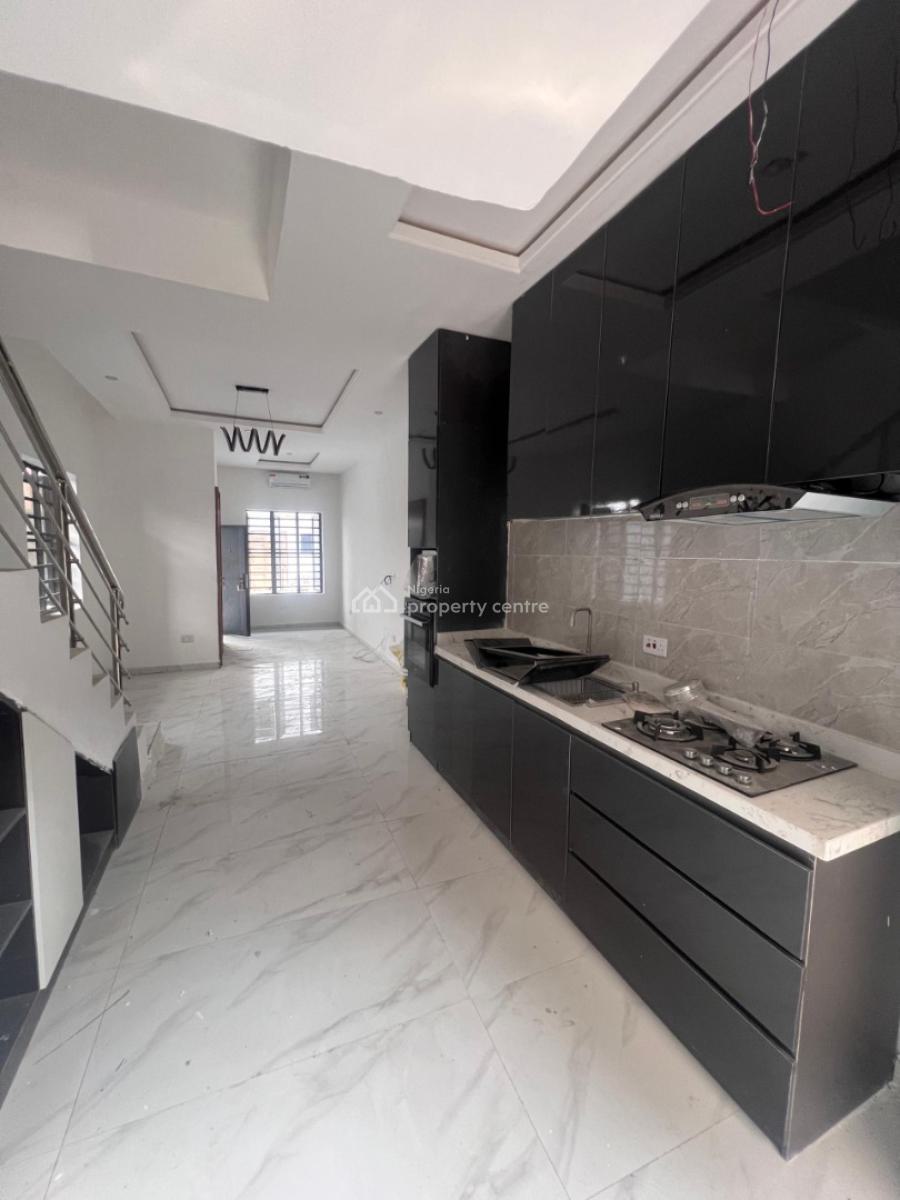 2 Bedroom Terrace Duplex Available, Off Freedom Way, Lekki, Lagos, Terraced Duplex for Rent
