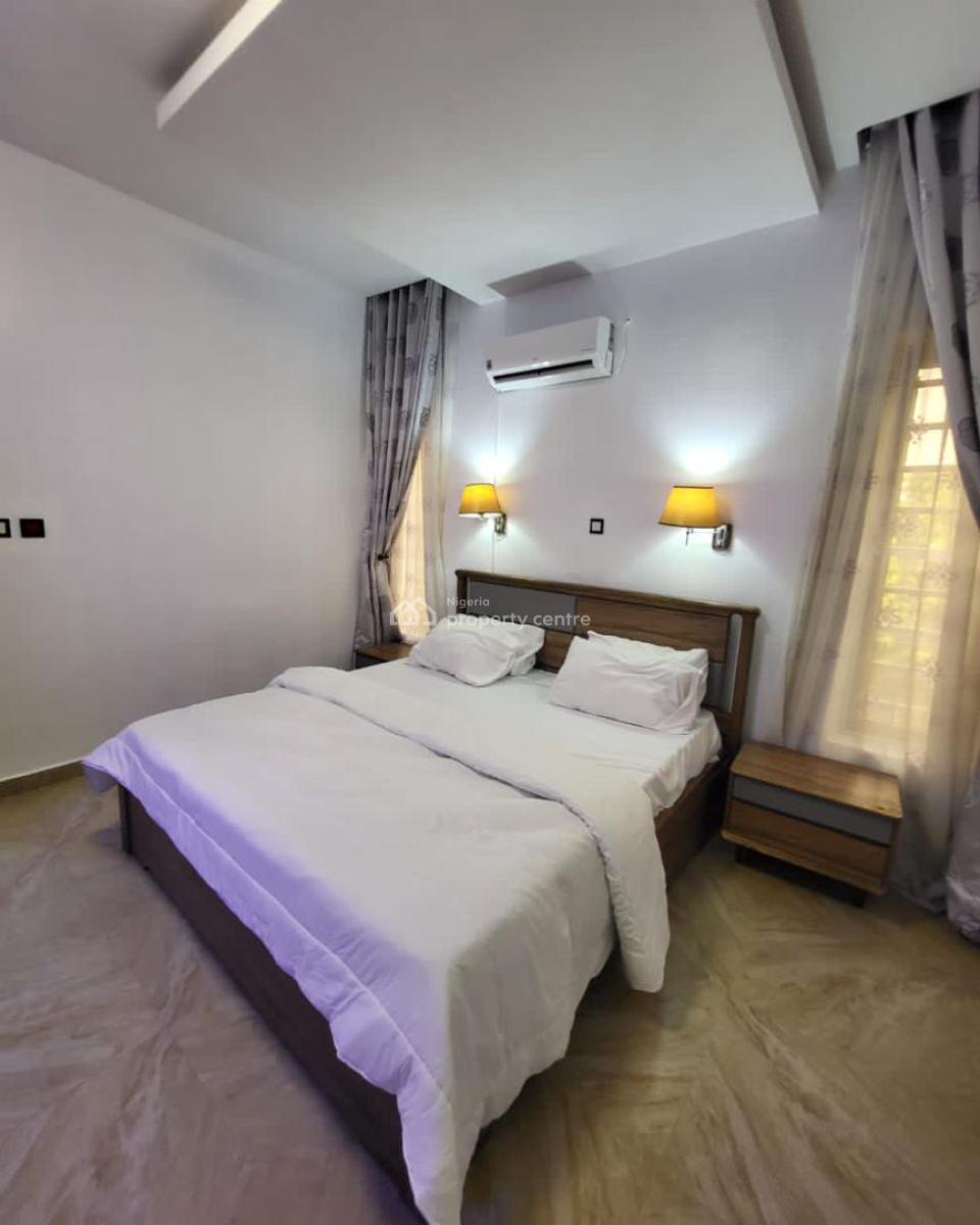 Executive 3 Bedroom Apartment Fully Furnished in Shonibare, Shonibare Estate, Ikeja, Lagos, Flat / Apartment for Rent