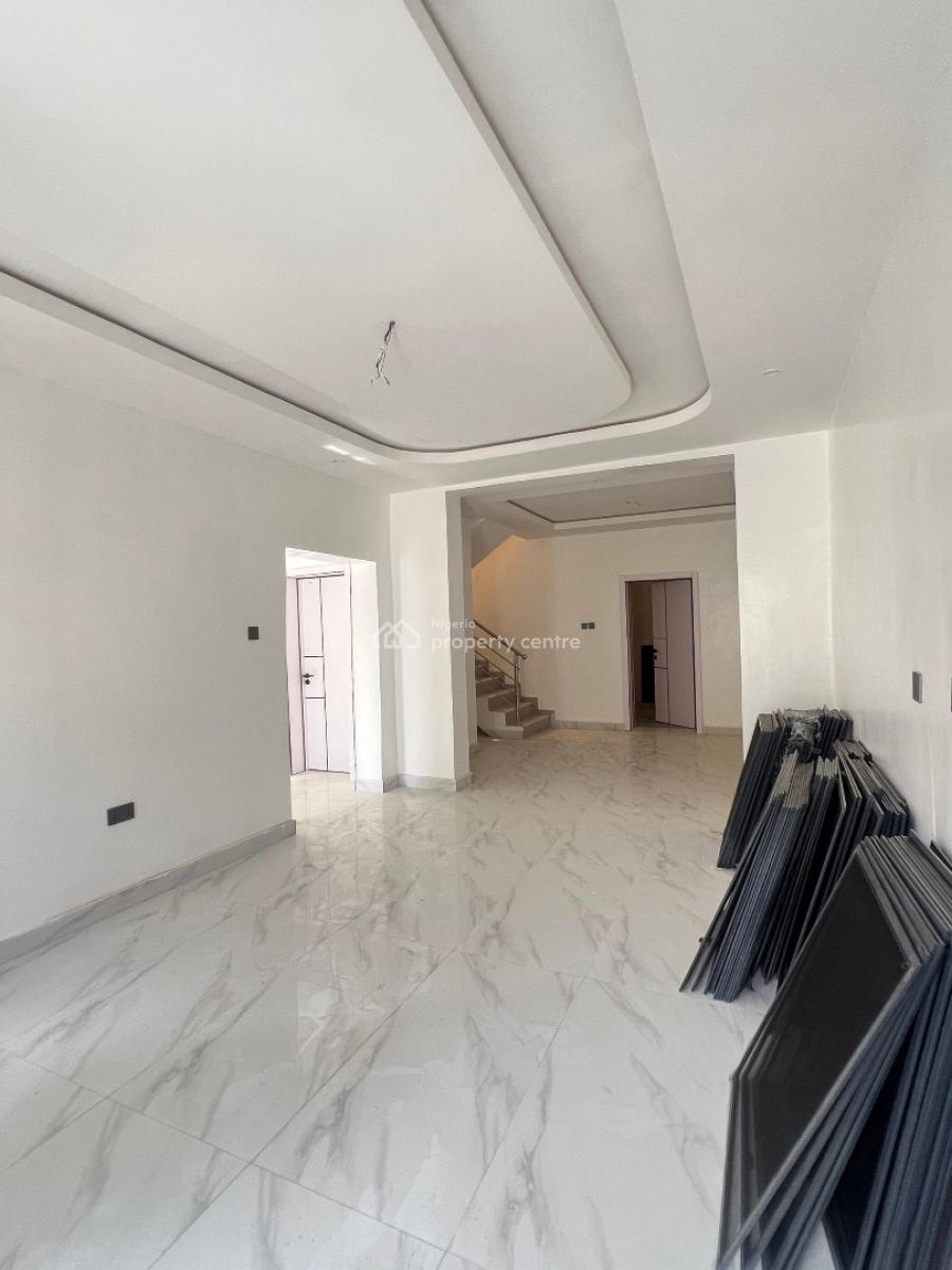 Exquisitely Built 5 Bedrooms Semi Detached -duplex House with Bq, Gra Phase 1, Magodo, Lagos, Semi-detached Duplex for Sale