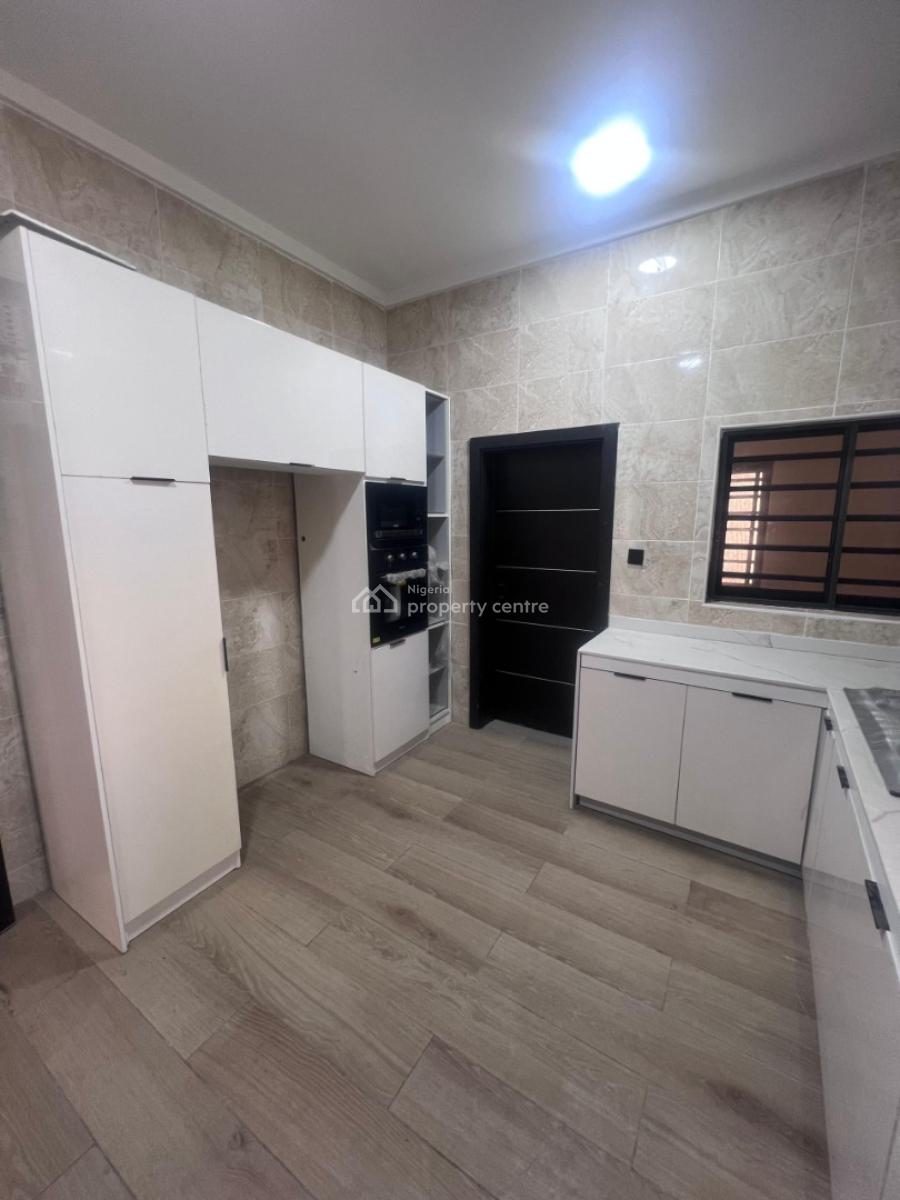 4 Bedroom Terrace Duplex with Bq, Ilasan, Lekki, Lagos, Terraced Duplex for Sale