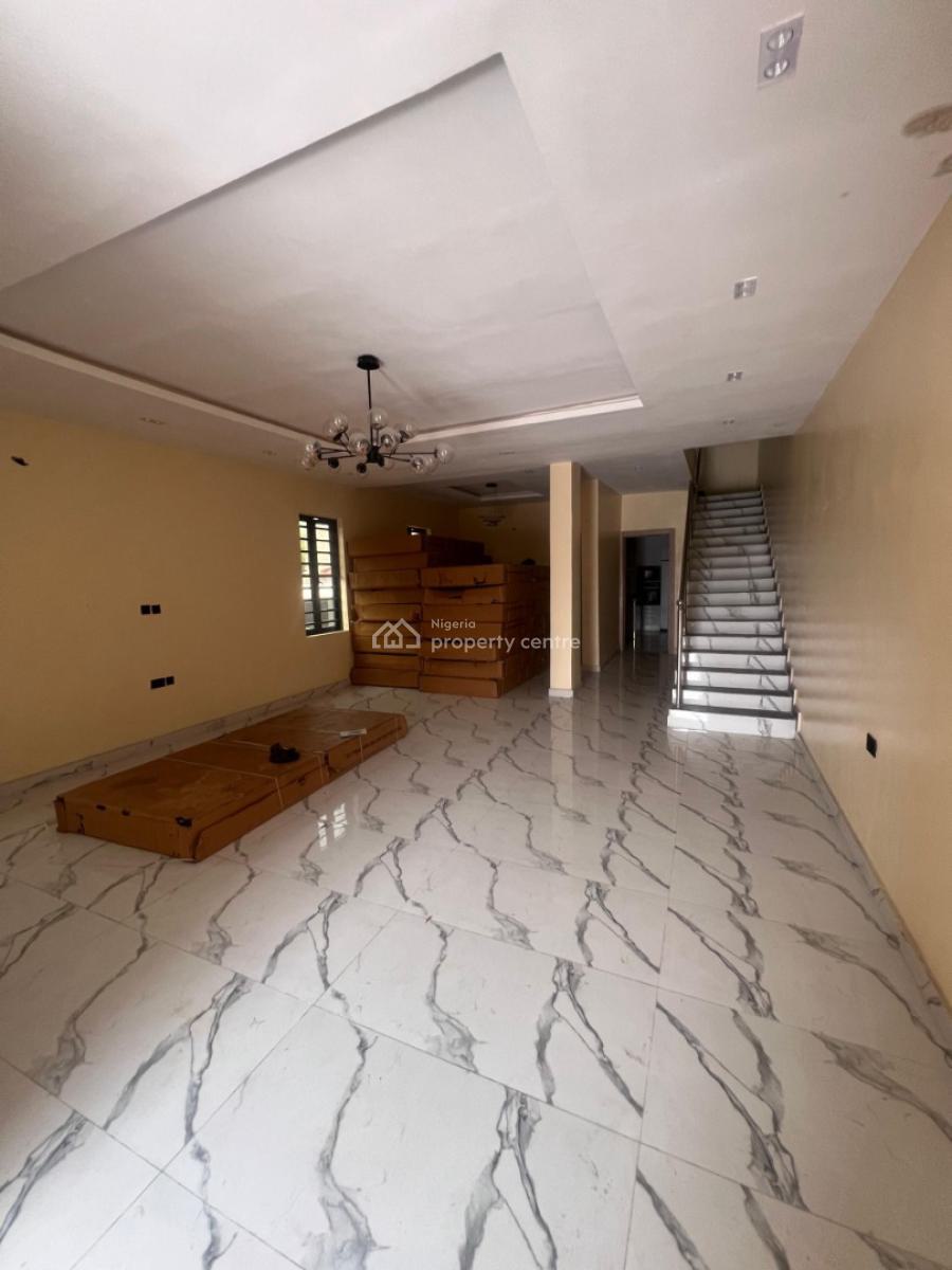 5 Bedroom Semi-detached Duplex with Bq, Lekki Phase 1, Lekki, Lagos, Semi-detached Duplex for Sale