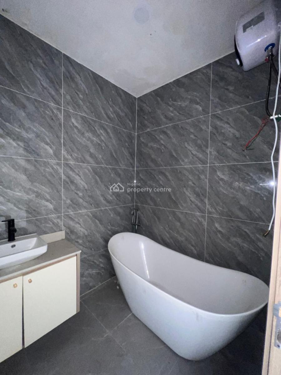 5 Bedroom Semi-detached Duplex with Bq, Lekki Phase 1, Lekki, Lagos, Semi-detached Duplex for Sale