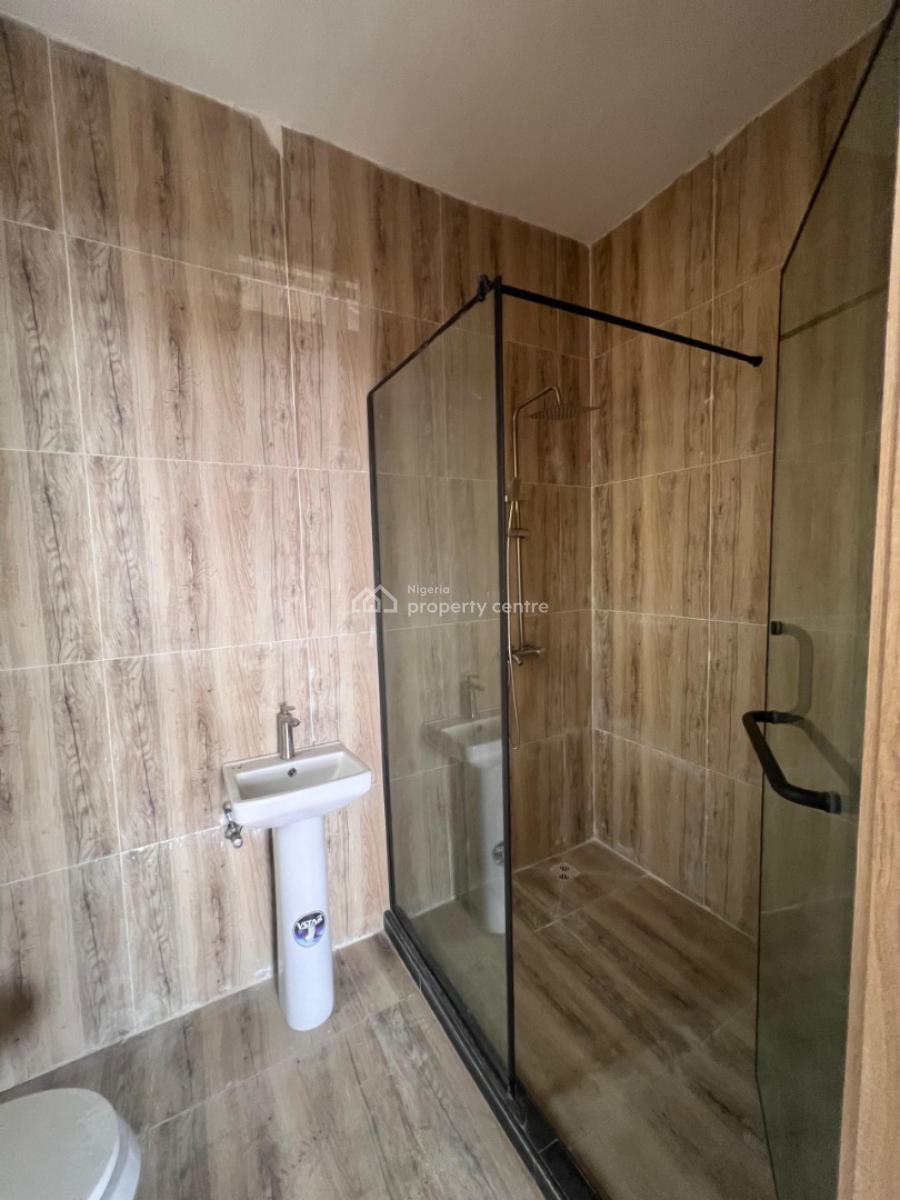 5 Bedroom Semi-detached Duplex with Bq, Lekki Phase 1, Lekki, Lagos, Semi-detached Duplex for Sale