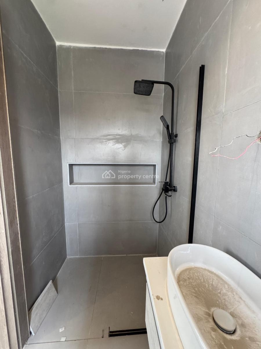 Grab This Investment Offer of 2 & 3bedroom Apartment Good for Airbnb, Lekki Phase 1, Lekki, Lagos, Flat / Apartment for Sale