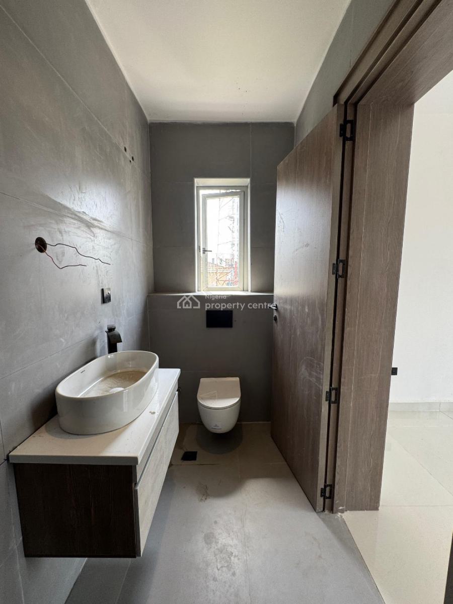 Grab This Investment Offer of 2 & 3bedroom Apartment Good for Airbnb, Lekki Phase 1, Lekki, Lagos, Flat / Apartment for Sale