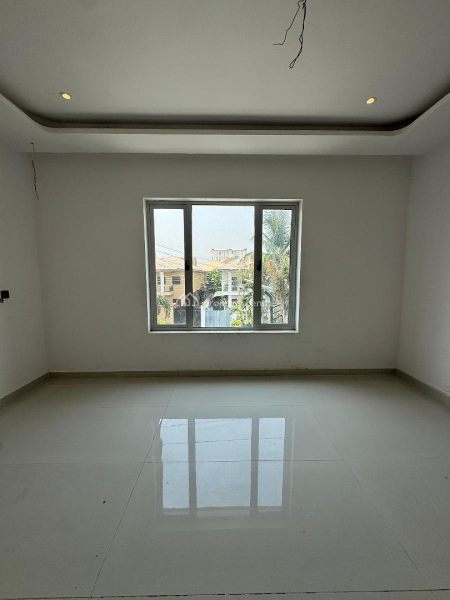 Grab This Investment Offer of 2 & 3bedroom Apartment Good for Airbnb, Lekki Phase 1, Lekki, Lagos, Flat / Apartment for Sale