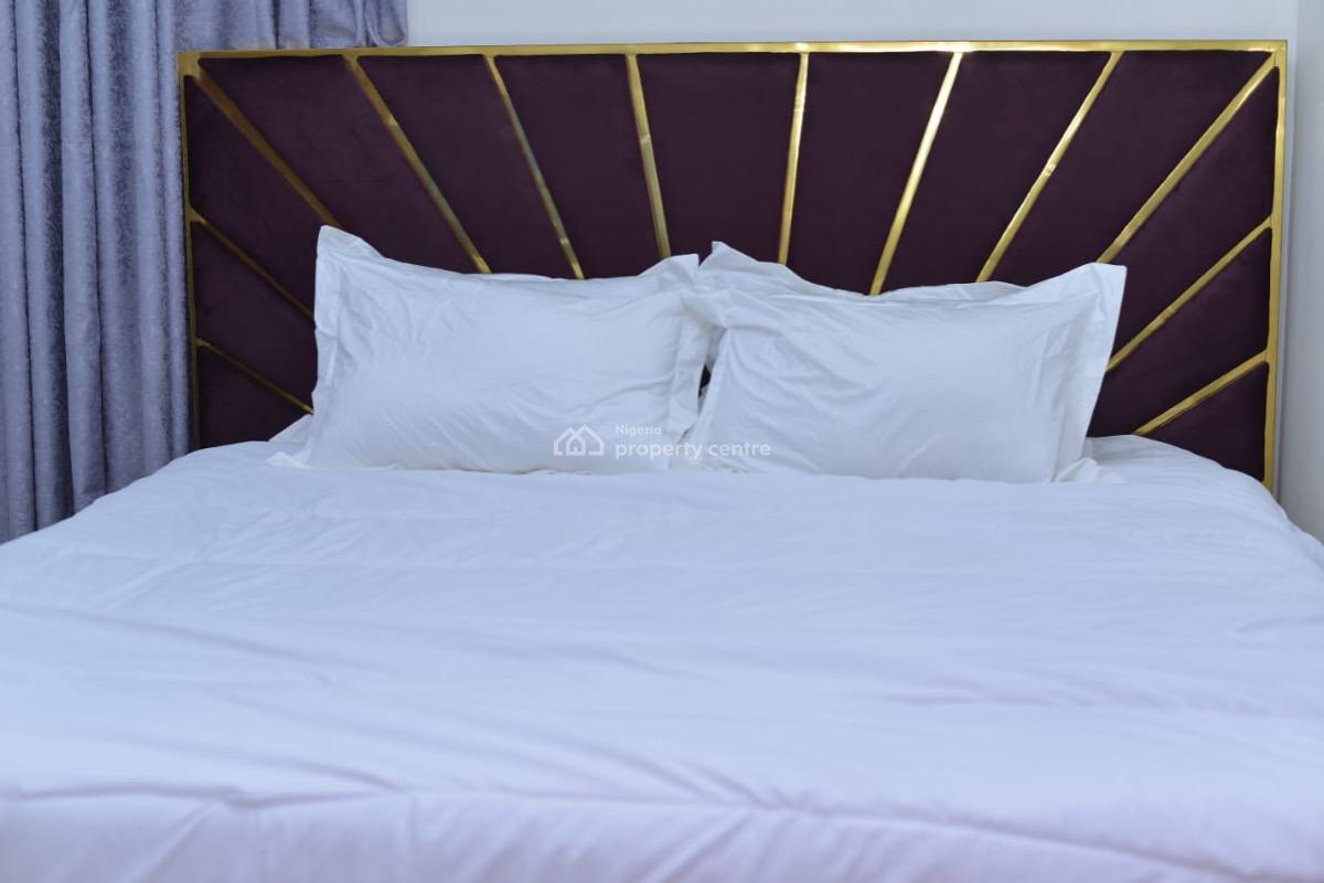 Cozy 2 Bedroom Apartment, Novabase ,admiralty Way, Lekki, Lagos, Flat / Apartment Short Let