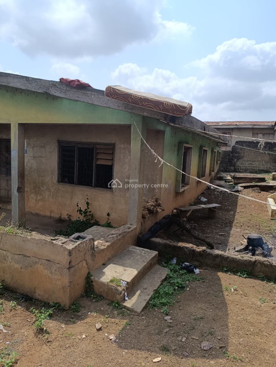 6 Rooms Face to Face Tenement Building Very Close to The Tarred Road, Gbaremu, Alakia, Ibadan, Oyo, Block of Flats for Sale