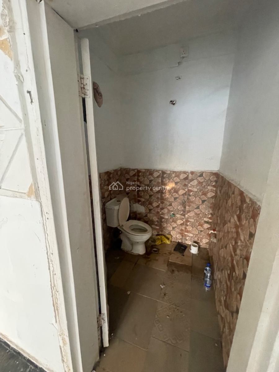 Strategic Shop/office Space on The Ground Floor, Gwarinpa, Abuja, Plaza / Complex / Mall for Rent