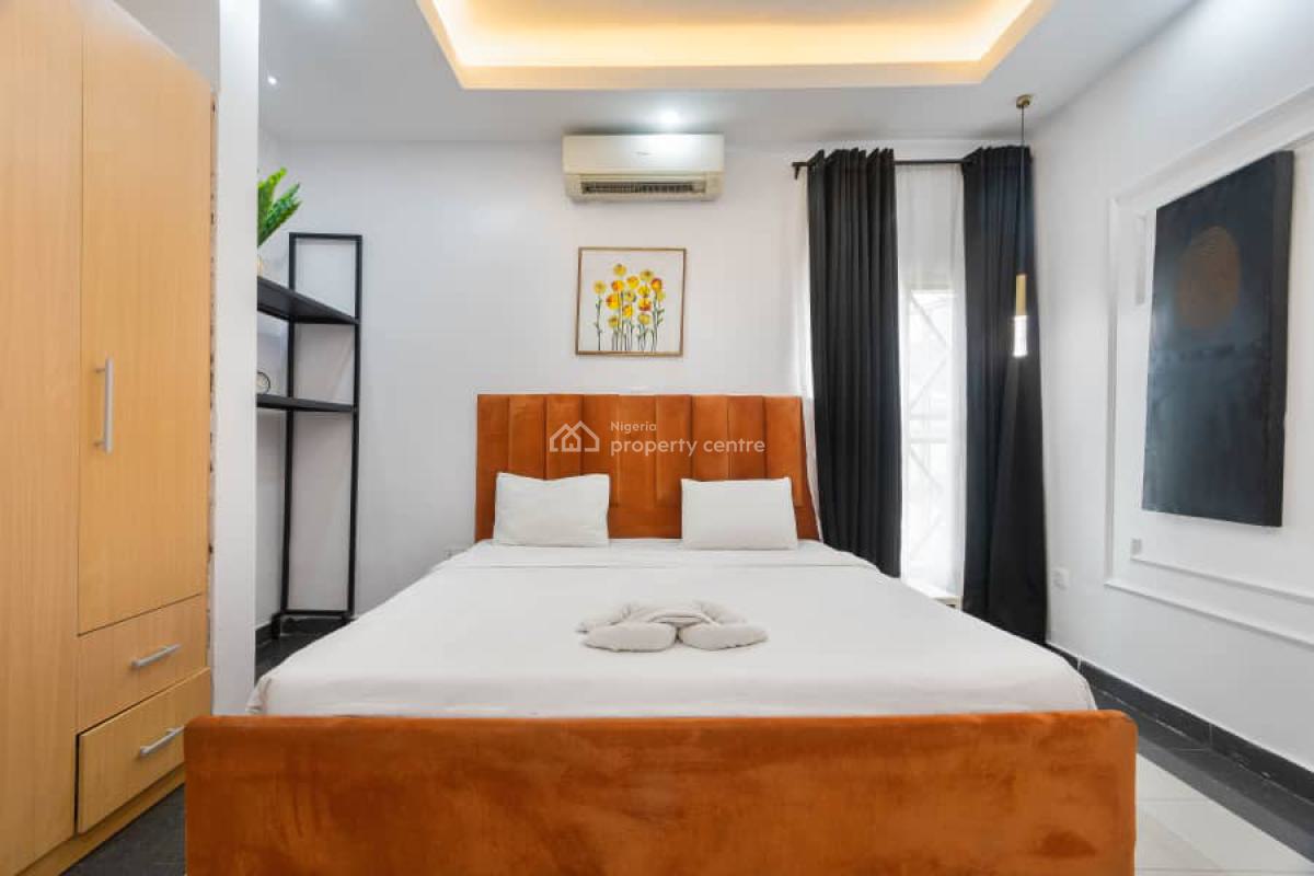 Cozy One Bedroom Apartment with Pool, Simeon Akinlonu, Oniru, Victoria Island (vi), Lagos, Flat / Apartment Short Let