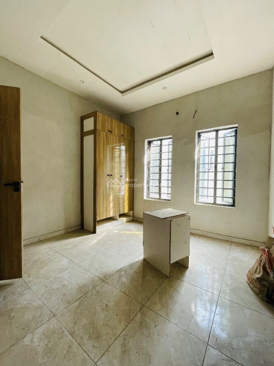 Self Compound 4 Bedroom Duplex with Bq, Orchid Road, Lekki, Lagos, Detached Duplex for Sale