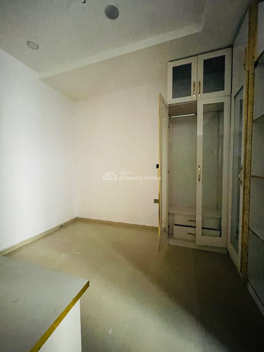 Self Compound 4 Bedroom Duplex with Bq, Orchid Road, Lekki, Lagos, Semi-detached Duplex for Sale