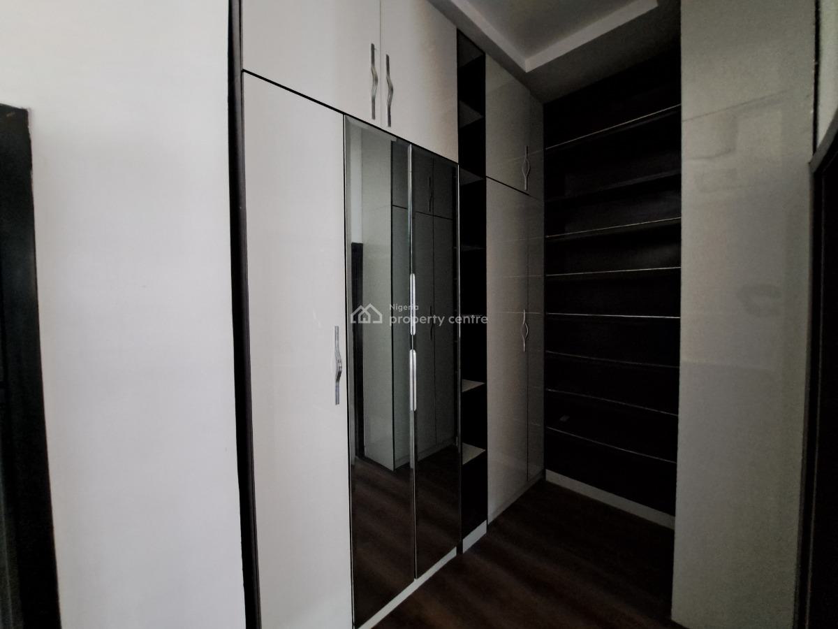 Spacious & Serviced 4 Bedroom Terraced Duplex with Playground, Ikota Villa Gra, Ikota, Lekki, Lagos, Terraced Duplex for Rent