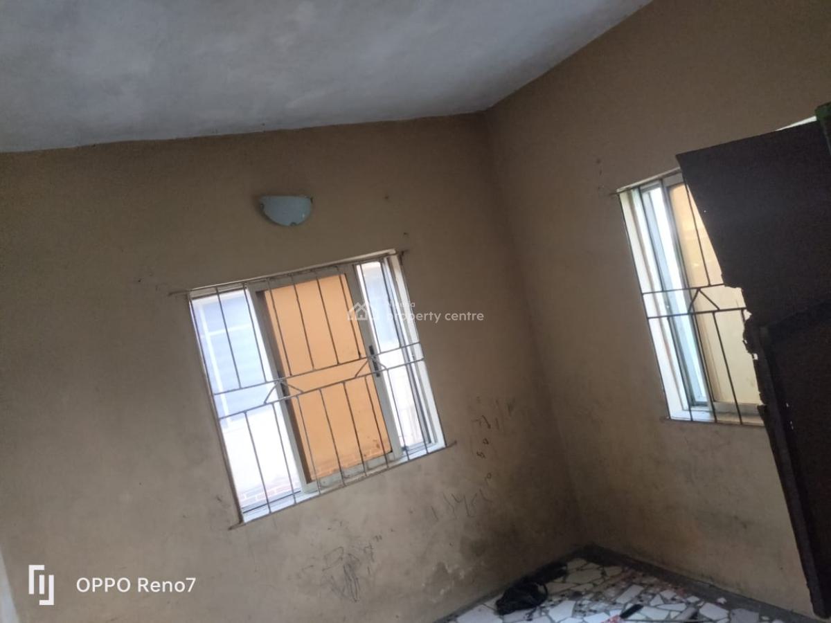 Standard Mini Flat (room and Parlor) Bustop& Trekkaable to Mile 12, Owode Elede , Trekkaable to The Bustop and Mile 12 Brt Terminal, Mile 12, Kosofe, Lagos, Mini Flat (room and Parlour) for Rent