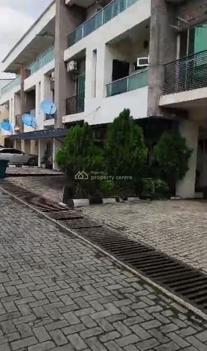 Nicely Finished 4 Bedrooms Terrace Serviced Duplex House, Paradise 2 Estate Chevron Alternative Route, Lekki, Lagos, Terraced Duplex for Rent