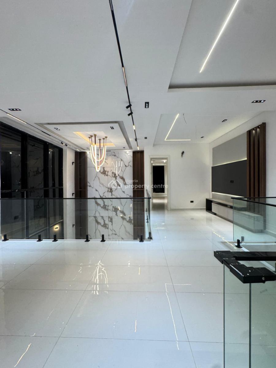 Magnificent 5  Beds with a Private Pool,gym & Cinema., Chevron Drive, Lekki, Lagos, Detached Duplex for Sale