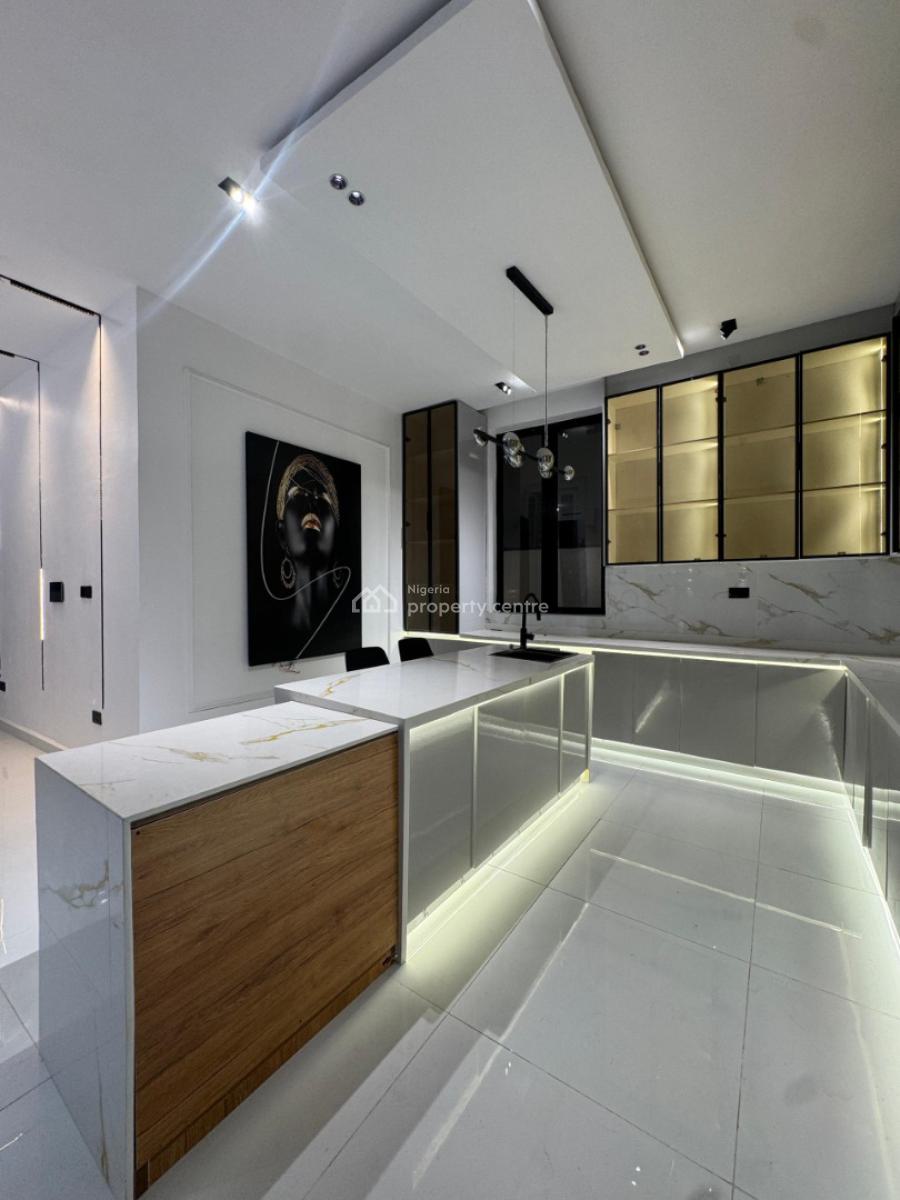 Magnificent 5  Beds with a Private Pool,gym & Cinema., Chevron Drive, Lekki, Lagos, Detached Duplex for Sale