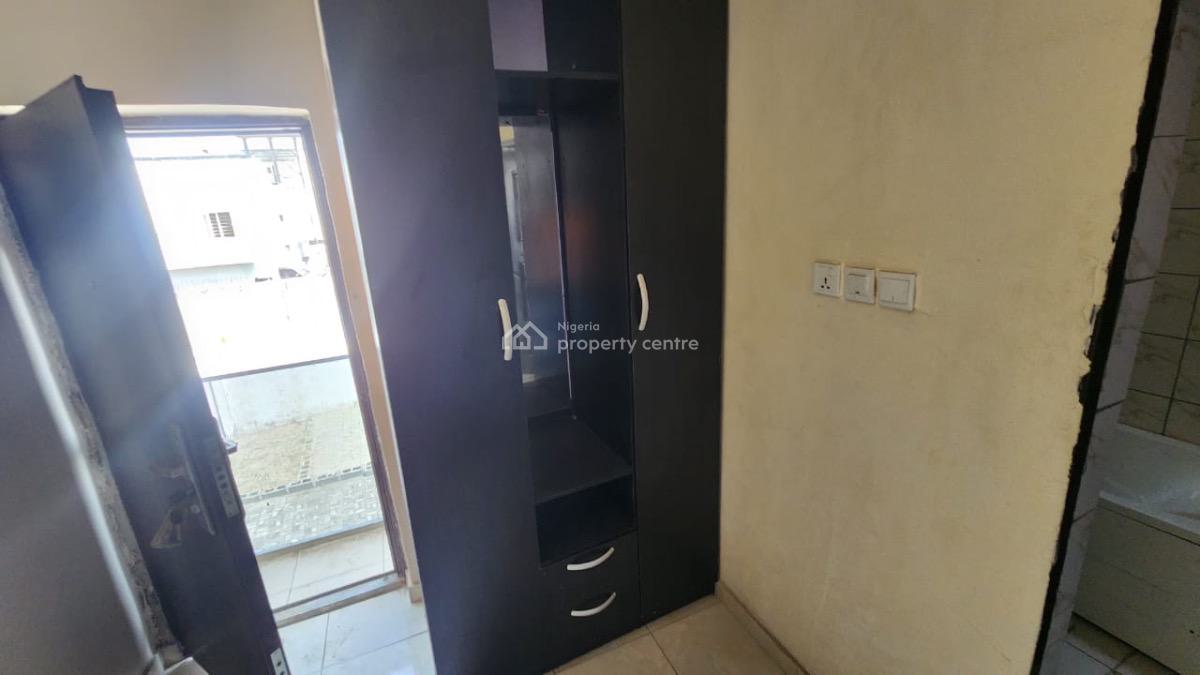 Spacious 3 Bedroom Terrace with Bq, Orchid Road, Lekki Expressway, Lekki, Lagos, Flat / Apartment for Rent