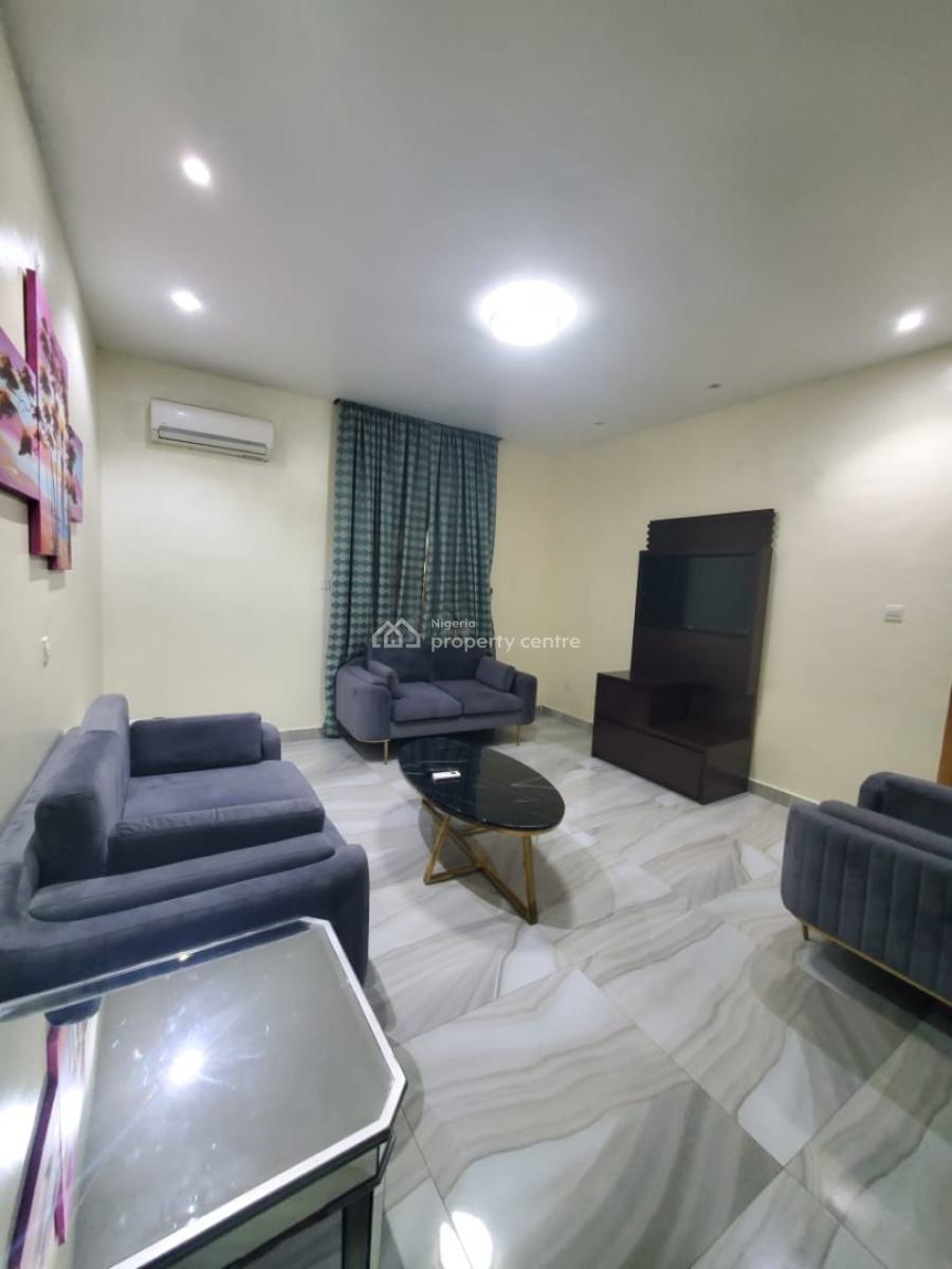 Massive and Spacious Hotel in a Prime Location, Lekki Phase1, Lekki Phase 1, Lekki, Lagos, Hotel / Guest House for Sale
