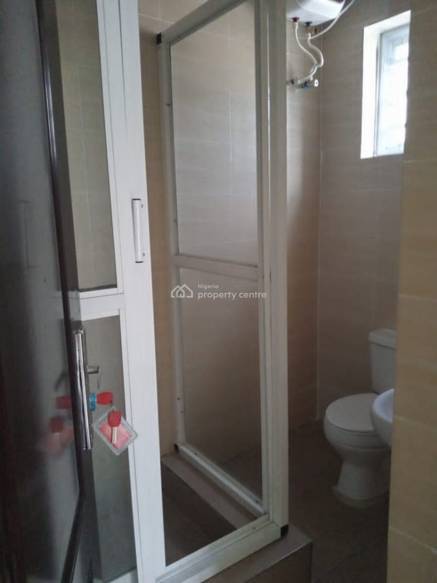 Massive 3bedrooms Flat Upstairs, Destiny Home Estate Abijo Lagos, Sangotedo, Ajah, Lagos, Flat / Apartment for Rent