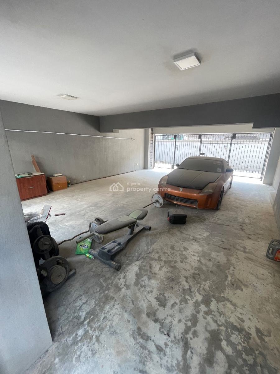 Spacious 4 Bedroom Terrace Duplex, Osapa London, Lekki, Lagos, Terraced Duplex for Sale