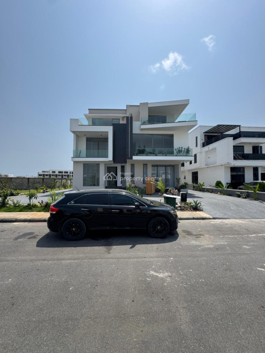 Aesthetically Pleasing 4 Bedroom Semi-detached Duplex with a Garden, Cowrie Creek Estate, Ikate, Lekki, Lagos, Semi-detached Duplex for Sale