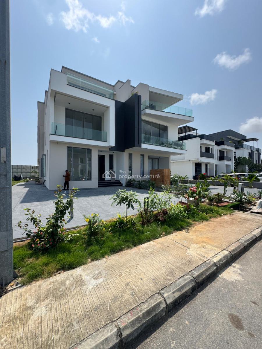Aesthetically Pleasing 4 Bedroom Semi-detached Duplex with a Garden, Cowrie Creek Estate, Ikate, Lekki, Lagos, Semi-detached Duplex for Sale