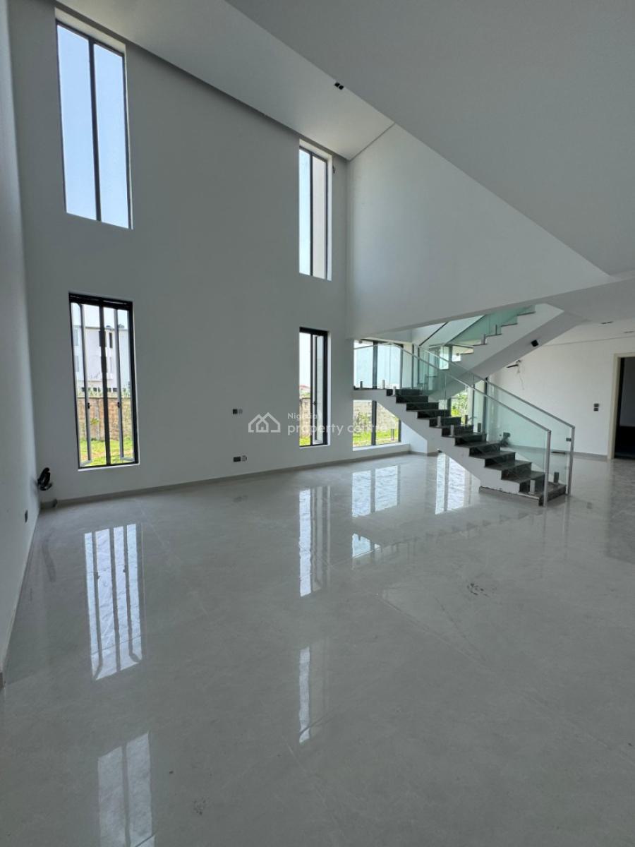 Aesthetically Pleasing 4 Bedroom Semi-detached Duplex with a Garden, Cowrie Creek Estate, Ikate, Lekki, Lagos, Semi-detached Duplex for Sale